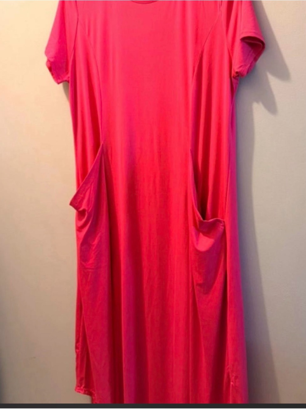 Relaxed Maxi Dress with Pockets - Bright Pink